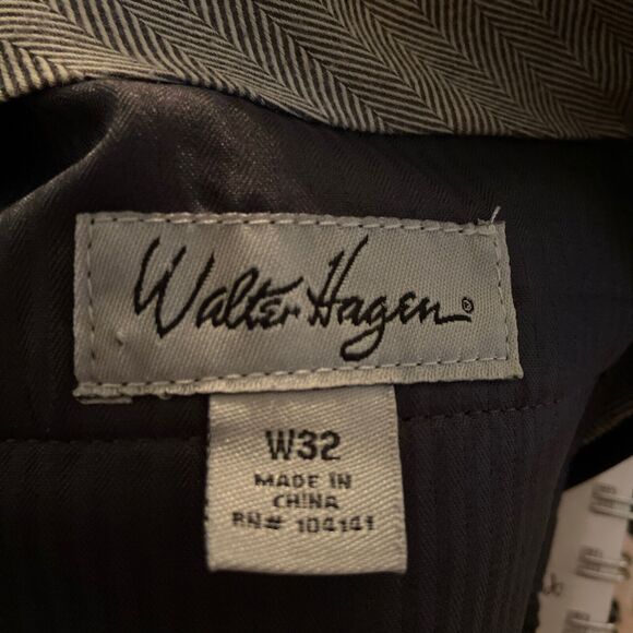 Walter Hagen Black Pleated Golf Shorts Size 32 Pockets Athletic Synthetic - Picture 3 of 3